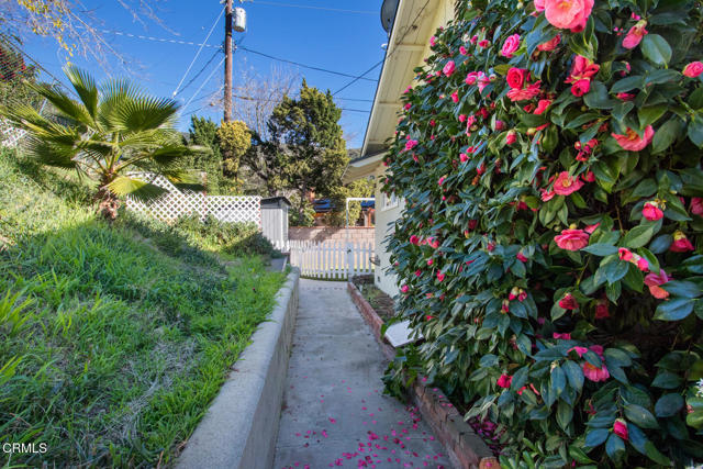 Detail Gallery Image 33 of 33 For 10834 Sevenhills Dr, Los Angeles,  CA 91042 - 3 Beds | 2 Baths