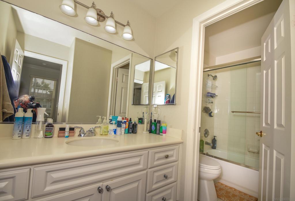 MLS #250028019SD img 26