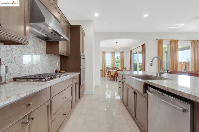 1577 Chianti LN, Brentwood CA: https://media.crmls.org/mediaz/7cc179d1-7e1e-4265-b72a-46d79cc48439.jpg