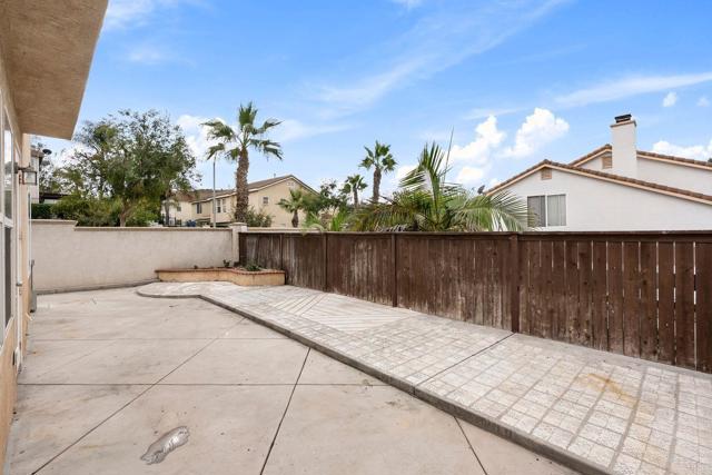 Detail Gallery Image 31 of 35 For 1048 Sunset Crossing Point, San Diego,  CA 92154 - 5 Beds | 3 Baths