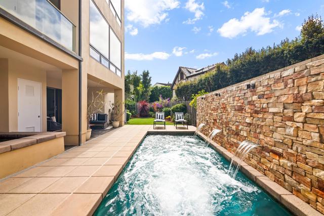 1876 Little Street, La Jolla CA: https://media.crmls.org/mediaz/7cc2e3f3-1279-4b1e-965d-93c7991b40c0.jpg
