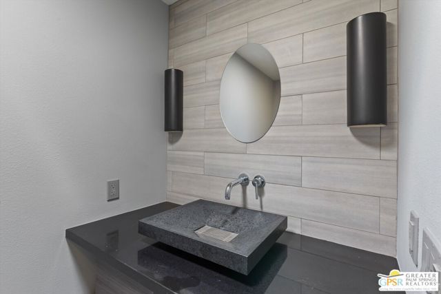 2493 S Madrona Drive, Palm Springs, CA 92264
