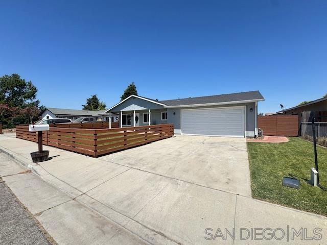 328 Via Ramona, Paso Robles CA: https://media.crmls.org/mediaz/7cc4576c-c202-402f-8bef-b7994cdc924b.jpg