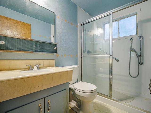 325 Woodland Drive, Scotts Valley CA: https://media.crmls.org/mediaz/7cc458ee-a6d5-47d7-bb2a-58ac741d669d.jpg