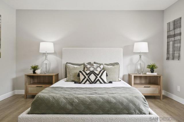 12516 Camino Vuelo, San Diego CA: https://media.crmls.org/mediaz/7cc46618-83ab-43ae-b7f5-e769465b7df7.jpg