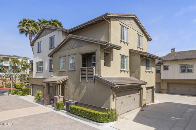 1524 Windshore Way, Oxnard CA: https://media.crmls.org/mediaz/7cc471bc-2c4e-40c8-a435-50cdbff23f03.jpg