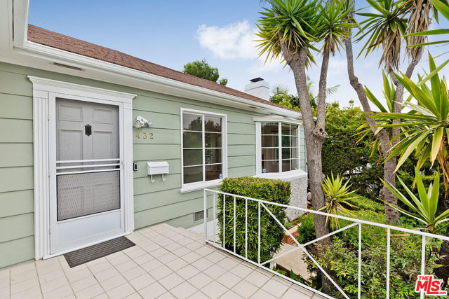 Drew Fenton | 432 Almar Avenue Pacific Palisades CA | MLS: 6865134