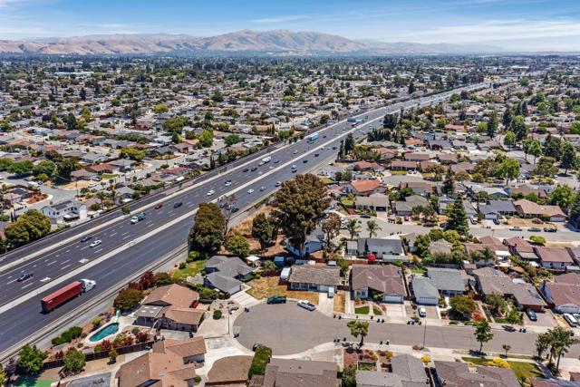 4919 Stafford Place, Newark CA: https://media.crmls.org/mediaz/7cc4e7b1-24e2-4388-b3ff-a18587237a37.jpg