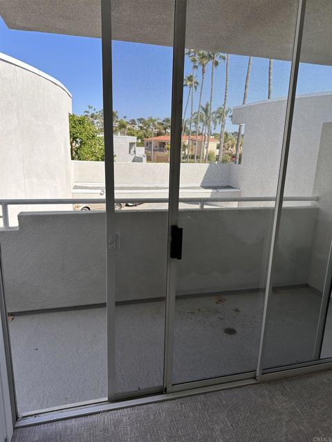 Detail Gallery Image 19 of 25 For 166 Solana Point Cir, Solana Beach,  CA 92075 - 3 Beds | 2/1 Baths