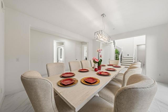 Detail Gallery Image 29 of 68 For 2004 Corte Saltero, Chula Vista,  CA 91914 - 5 Beds | 5/1 Baths