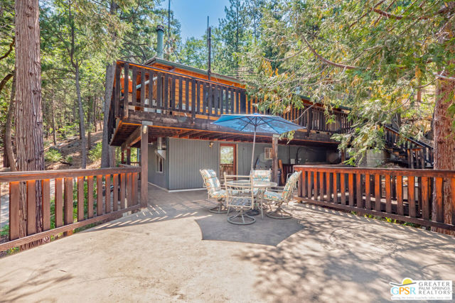 6307 Cedar Court, Angelus Oaks CA: https://media.crmls.org/mediaz/7cc6a8a2-8b1c-496e-8173-b0c5b52c77fd.jpg