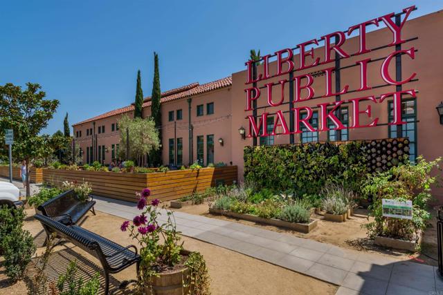 3120 Poe Street, San Diego CA: https://media.crmls.org/mediaz/7cc837a1-73d7-42dd-a37f-8da70abd9534.jpg