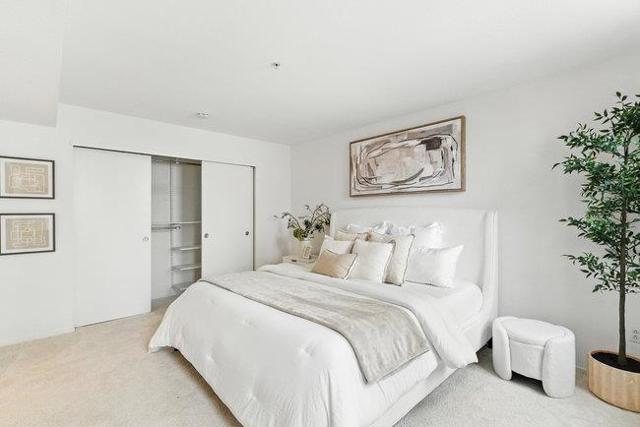 8200 Oceanview Terrace, San Francisco CA: https://media.crmls.org/mediaz/7cc8eef5-b77b-4b4f-8898-42ce6fac9dc0.jpg