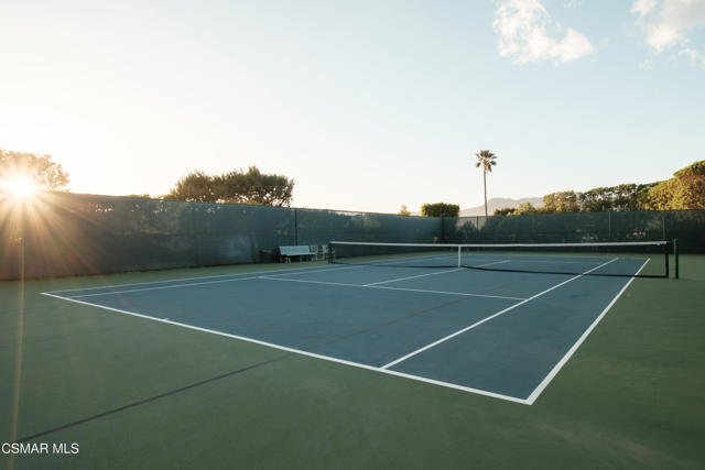 6813 Seawatch Lane, Malibu CA: https://media.crmls.org/mediaz/7ccb92dd-9726-45f0-8755-ea9211884848.jpg