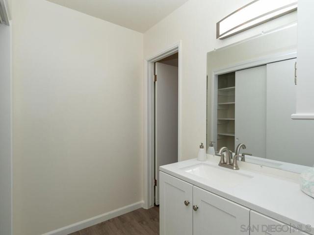 801 C Ave, Coronado CA: https://media.crmls.org/mediaz/7ccdf64b-f102-4e9b-90cf-dee2dbfa254e.jpg