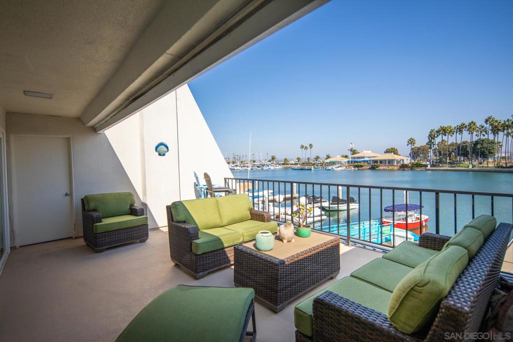 MLS #250044148SD image #15