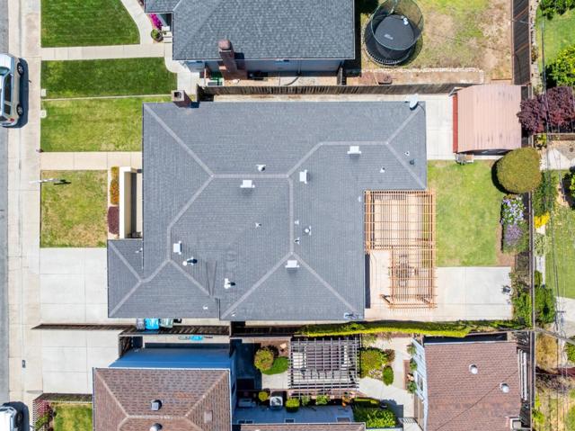 313 Del Rosa Way, San Mateo CA: https://media.crmls.org/mediaz/7ccedb90-53f7-4211-afd4-f1d661844790.jpg