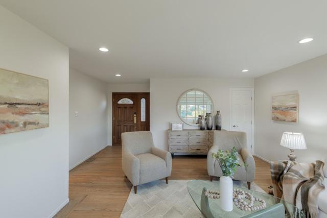 2331 Buena Vista Avenue, Belmont CA: https://media.crmls.org/mediaz/7ccfebe0-26b5-4086-97a0-9f290818e4c2.jpg