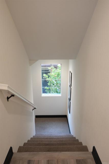 920 Slate Street, San Marcos CA: https://media.crmls.org/mediaz/7cd015d6-fb57-4b9d-80c4-c3b0358eecd1.jpg