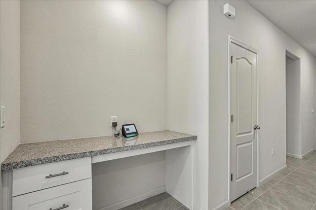 2051 Rosewood Drive, Hollister CA: https://media.crmls.org/mediaz/7cd1ee28-ff52-4f41-959a-c55e9e51d71a.jpg