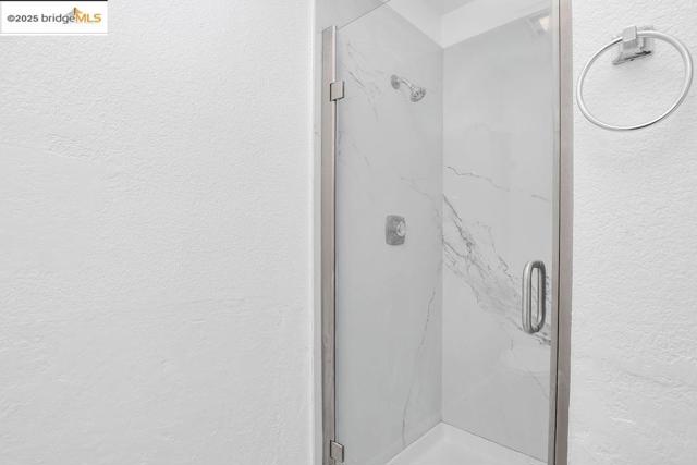 24159 Dover Ln, Hayward CA: https://media.crmls.org/mediaz/7cd2684f-2e59-463c-9825-522dadb05851.jpg