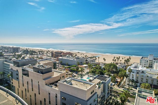 1755 Ocean Avenue, Santa Monica CA: https://media.crmls.org/mediaz/7cd2bc8e-43ea-489d-a3d2-2adefbaffe97.jpg