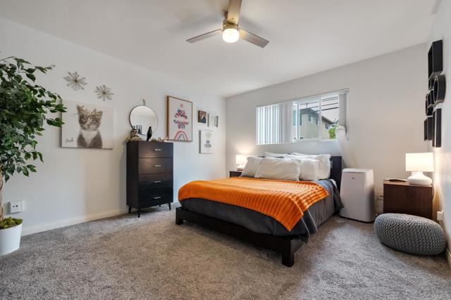Image 8 of 37 For 2445 Newcastle Avenue