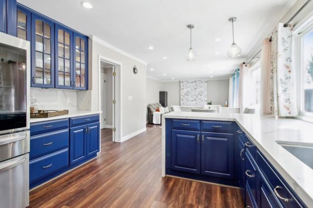 Image 4 of 69 For 10703 Pebble Place