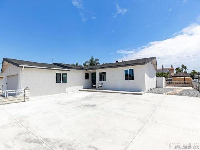 1817 Oakshire Court