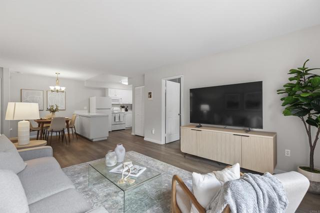 Detail Gallery Image 3 of 56 For 6955 Alvarado Rd #77,  San Diego,  CA 92120 - 2 Beds | 2 Baths