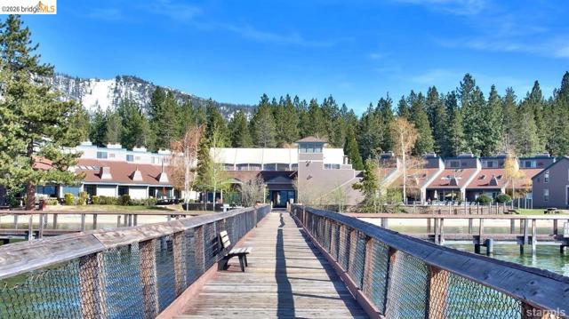3535 Lake Tahoe Blvd, South Lake Tahoe CA: https://media.crmls.org/mediaz/7cd491cb-1a1a-420d-8395-dab3060c57fb.jpg