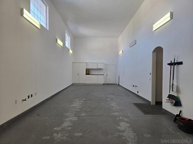 6727 Cavite Ct., San Diego CA: https://media.crmls.org/mediaz/7cd58838-26ef-4732-a198-498006bed80f.jpg
