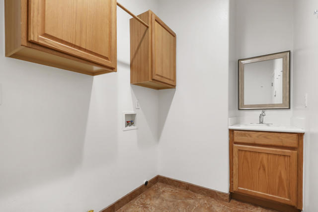 Image 25 of 42 For 78354 Calico Glen Drive