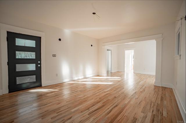 Detail Gallery Image 13 of 35 For 362 Palm Ave, Chula Vista,  CA 91911 - 5 Beds | 3 Baths