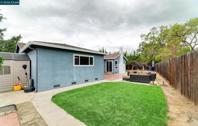 Image 40 of 43 For 23 Capistrano Ct