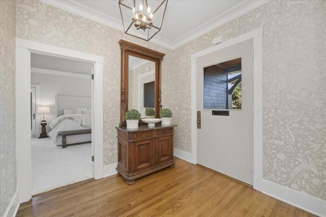 101 Glen Ridge Avenue, Los Gatos CA: https://media.crmls.org/mediaz/7cd79fff-7789-4c5f-8670-2485794bee0a.jpg
