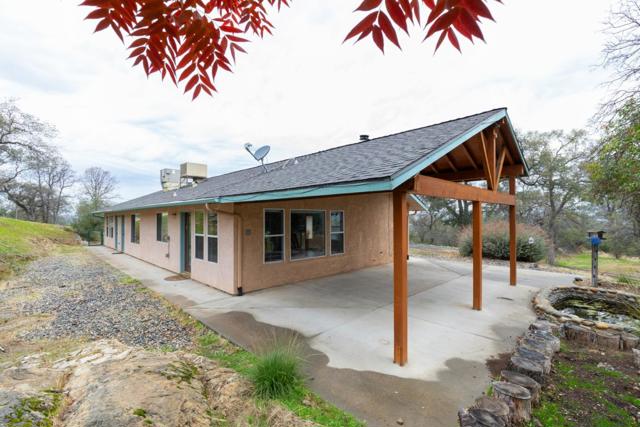 41508 Roaring River Court, Coarsegold CA: https://media.crmls.org/mediaz/7cdb4608-75dc-41d6-b098-f359fe9e959c.jpg