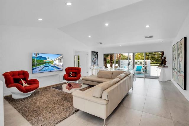 68159 Mountain View Road, Cathedral City CA: https://media.crmls.org/mediaz/7cdbaaeb-8cd9-40d7-963a-f5bafc160706.jpg