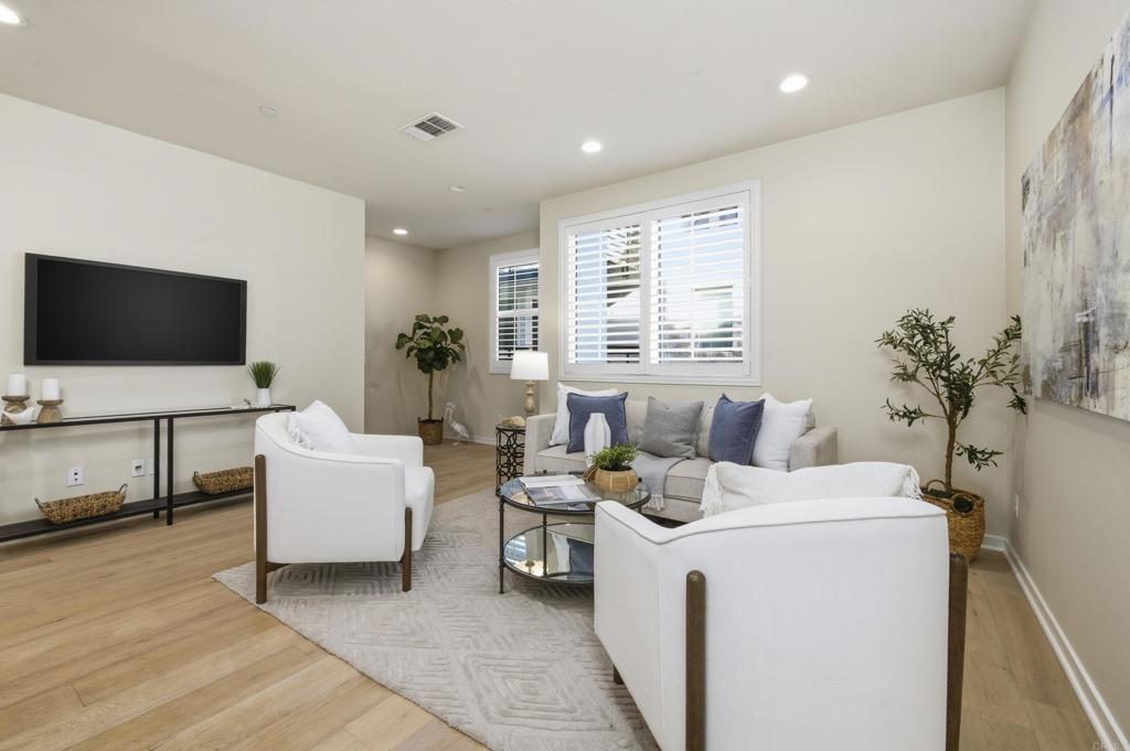 1566 Vista Del Mar Way - photo 19