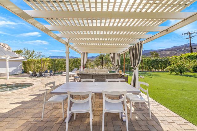 71530 Quail Trail, Palm Desert CA: https://media.crmls.org/mediaz/7cdbed16-ee46-478f-a73b-a0a2a78fc6a0.jpg