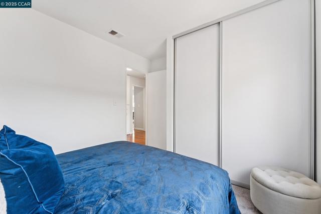 34915 Osprey Dr, Union City CA: https://media.crmls.org/mediaz/7cdc0bfd-5331-43f3-9f6b-c3d458a67870.jpg