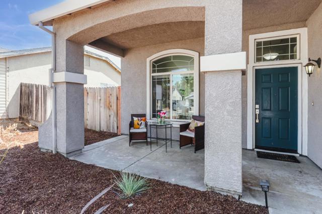 140 Johnson Street, Wheatland CA: https://media.crmls.org/mediaz/7cdc4658-044f-474c-a653-1cf071d2f6c0.jpg