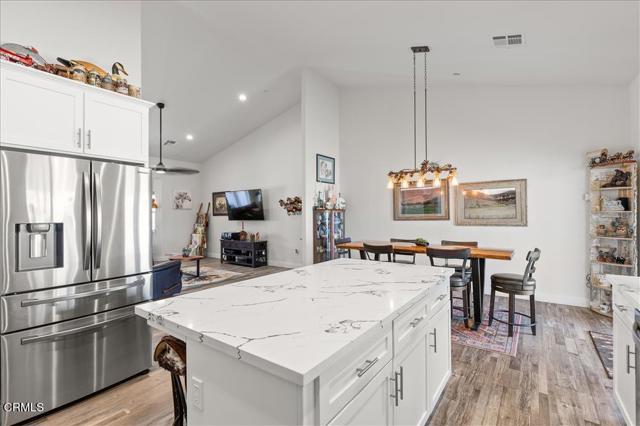 Detail Gallery Image 11 of 41 For 17600 Ascot Ct, Tehachapi,  CA 93561 - 3 Beds | 2 Baths