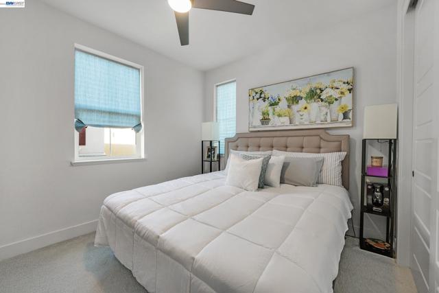 Image 22 of 41 For 7228 Carneros Ln