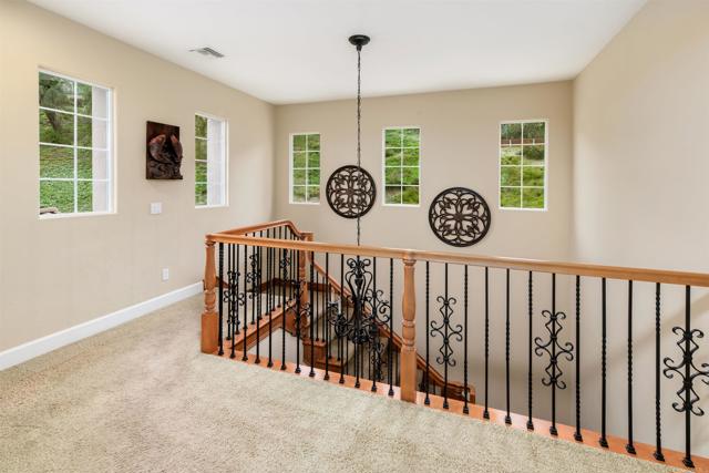 6851 Helenite Place, Carlsbad CA: https://media.crmls.org/mediaz/7cdd5b8e-b5a3-4667-ab56-abb820367e01.jpg