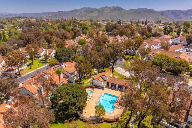 1404 Calle Lozano, Camarillo CA: https://media.crmls.org/mediaz/7cdd614c-0f7f-436a-b962-d7ac86ce72c7.jpg