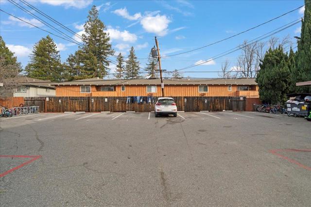 1241 Coronado Drive, Sunnyvale CA: https://media.crmls.org/mediaz/7cdda6dd-8dc9-4b06-9f16-30d3c3831566.jpg