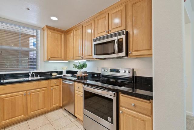 1390 Saddle Rack Street, San Jose CA: https://media.crmls.org/mediaz/7cddd6b8-3fdf-42bf-83ce-1f54677c5ffc.jpg