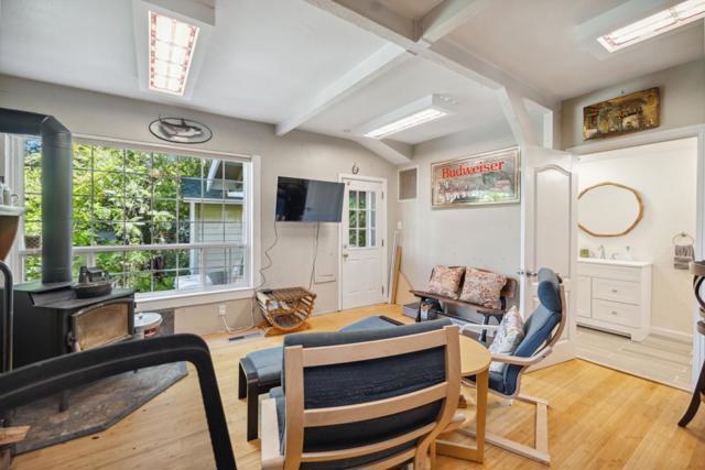 600 Cook Way, Ben Lomond CA: https://media.crmls.org/mediaz/7cdf70b6-8e0d-4d8e-81bc-a927d256e127.jpg