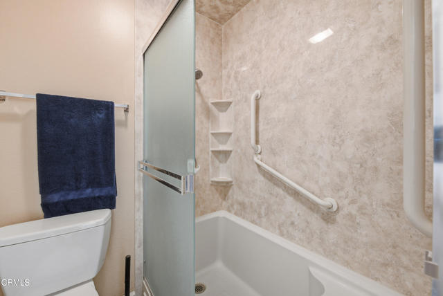 Detail Gallery Image 11 of 36 For 3429 Rio Hato Ct, Camarillo,  CA 93010 - 2 Beds | 2 Baths